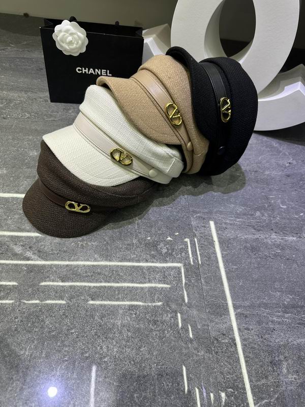 Valentino Cap dx (158)