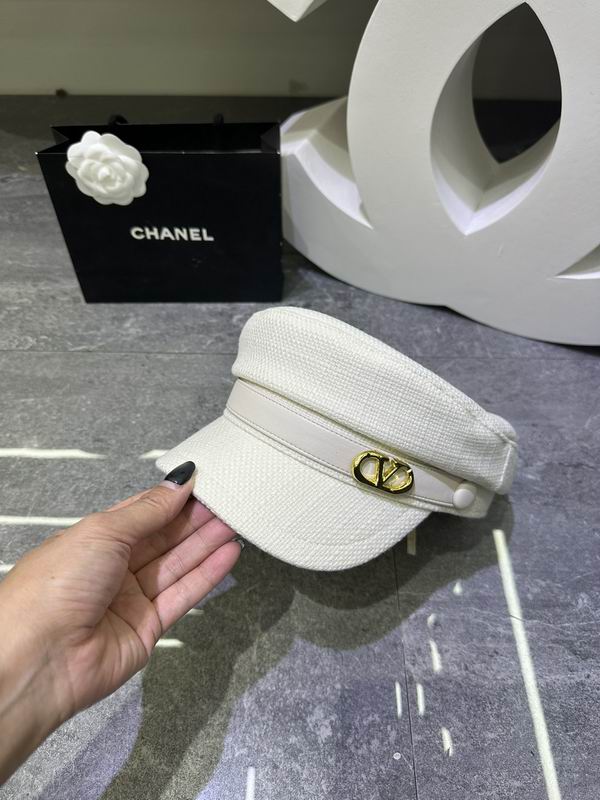 Valentino Cap dx (160)