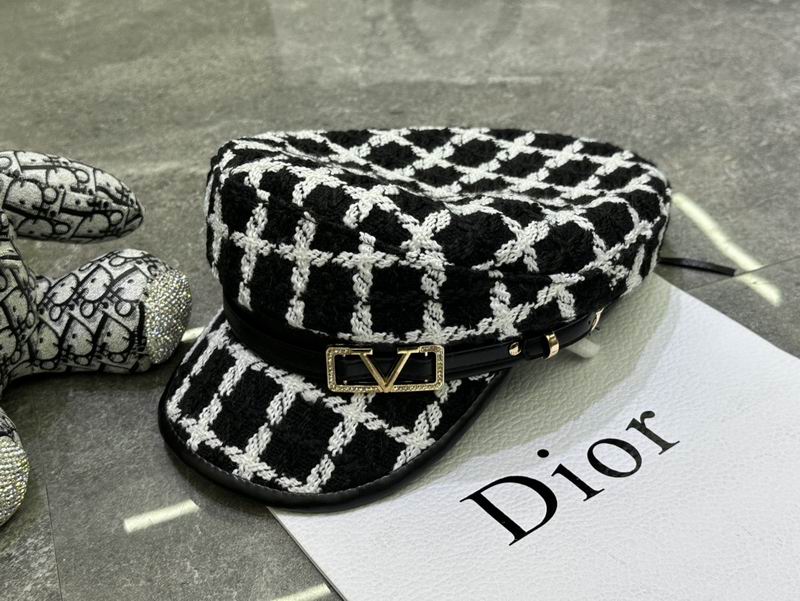 Valentino Cap dx (31)