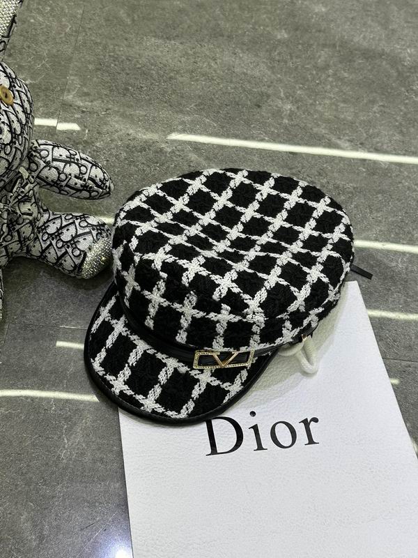 Valentino Cap dx (32)