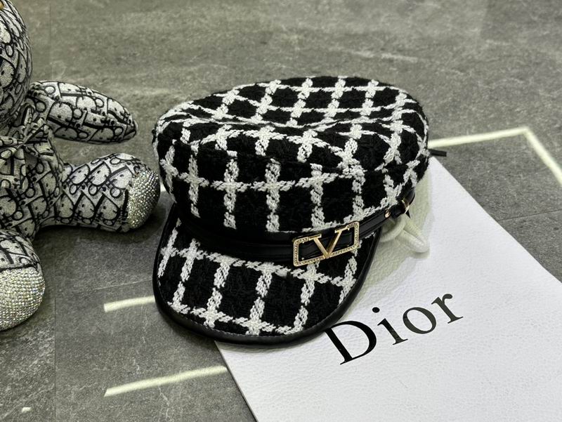 Valentino Cap dx (33)