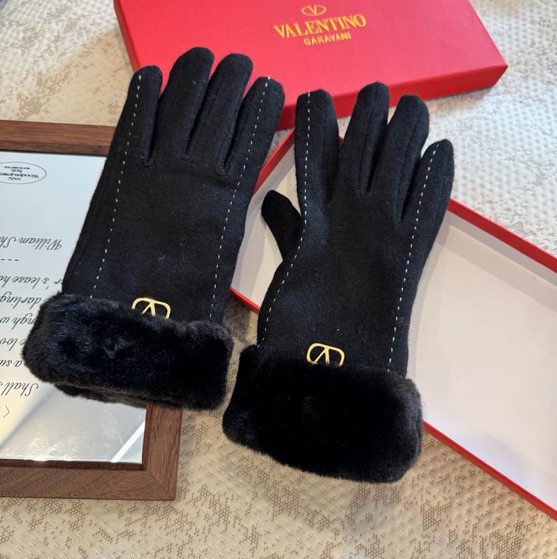 Valentino Gloves 19 (20)