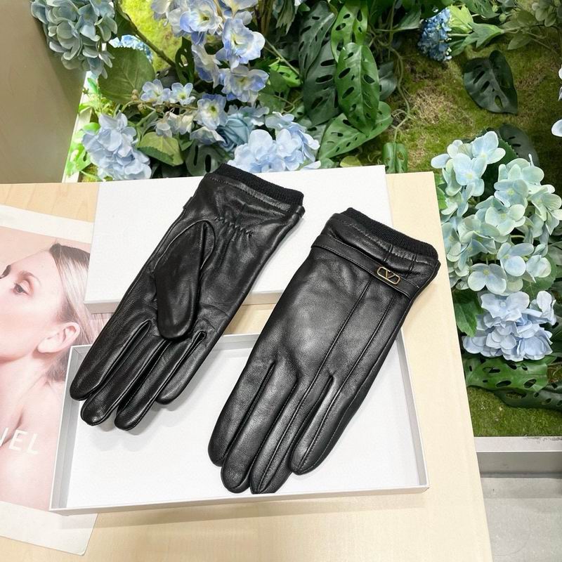 Valentino Gloves M L 03 (1)