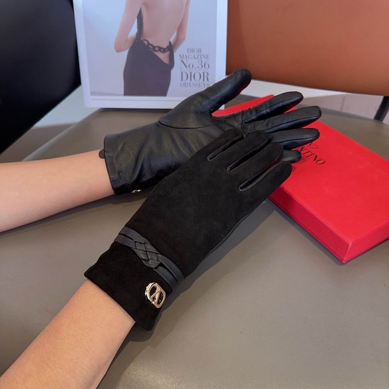 Valentino Gloves M L 57 (8)