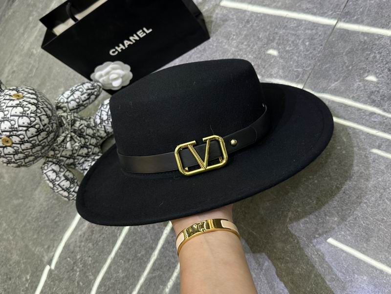 Valentino Top Hat dx (204)