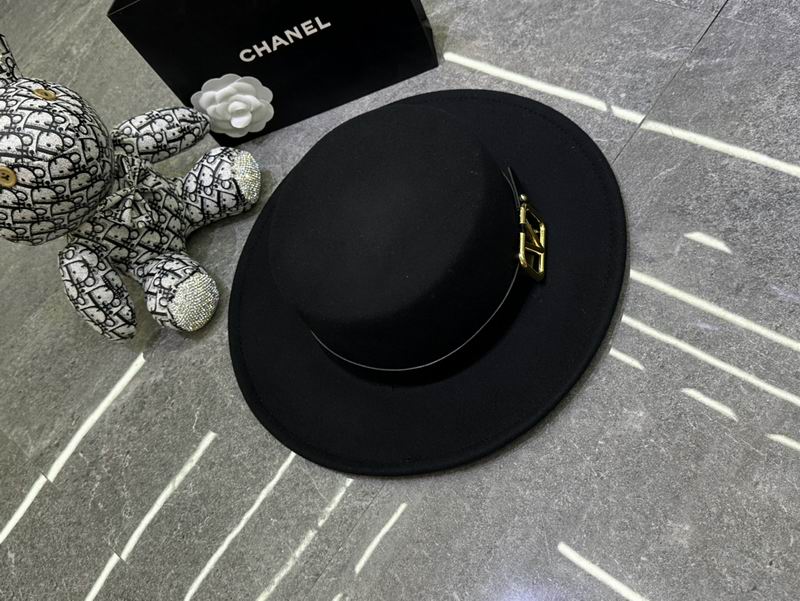 Valentino Top Hat dx (206)