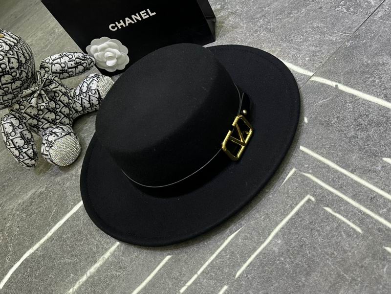 Valentino Top Hat dx (207)