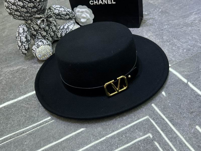 Valentino Top Hat dx (209)