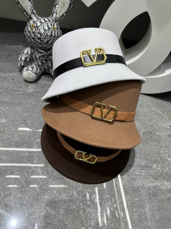 Valentino Top Hat dx (3)