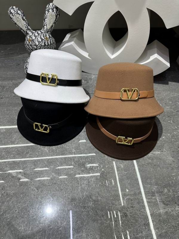 Valentino Top Hat dx (4)