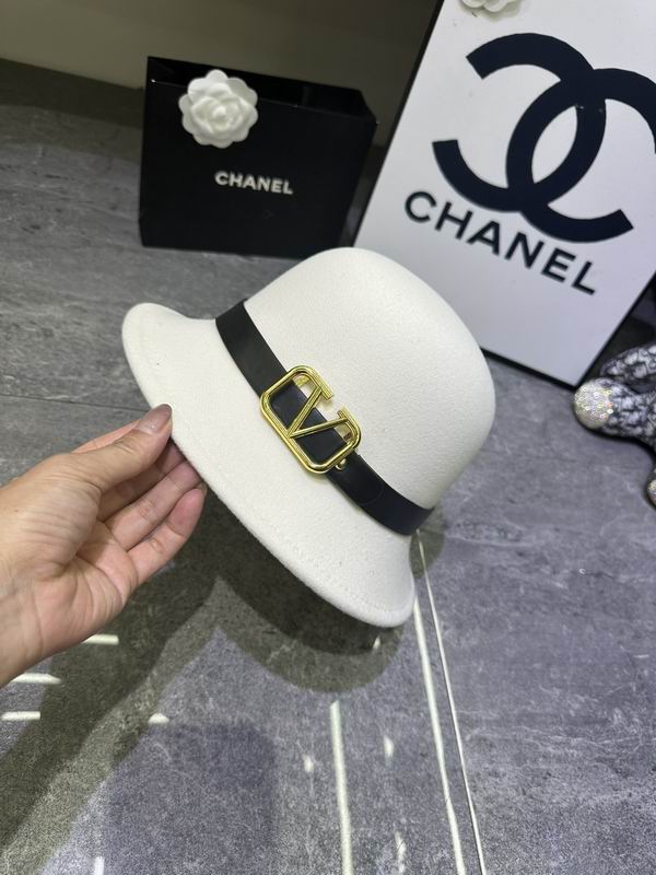 Valentino Top Hat dx (486)