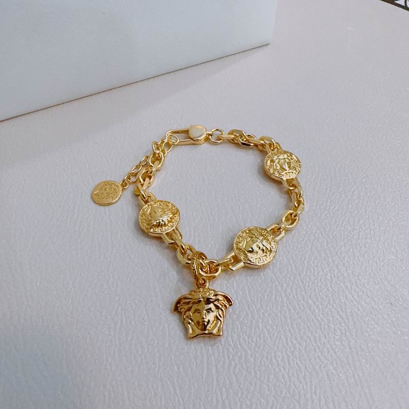 Versace bracelet lyx320 (2)