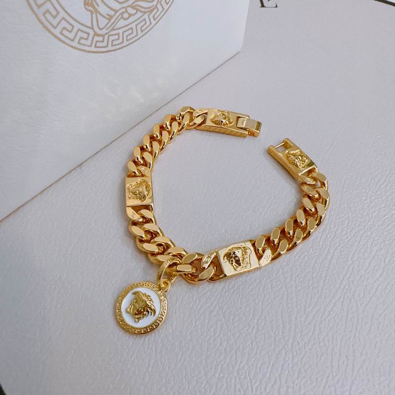 Versace bracelet lyx322 (1)