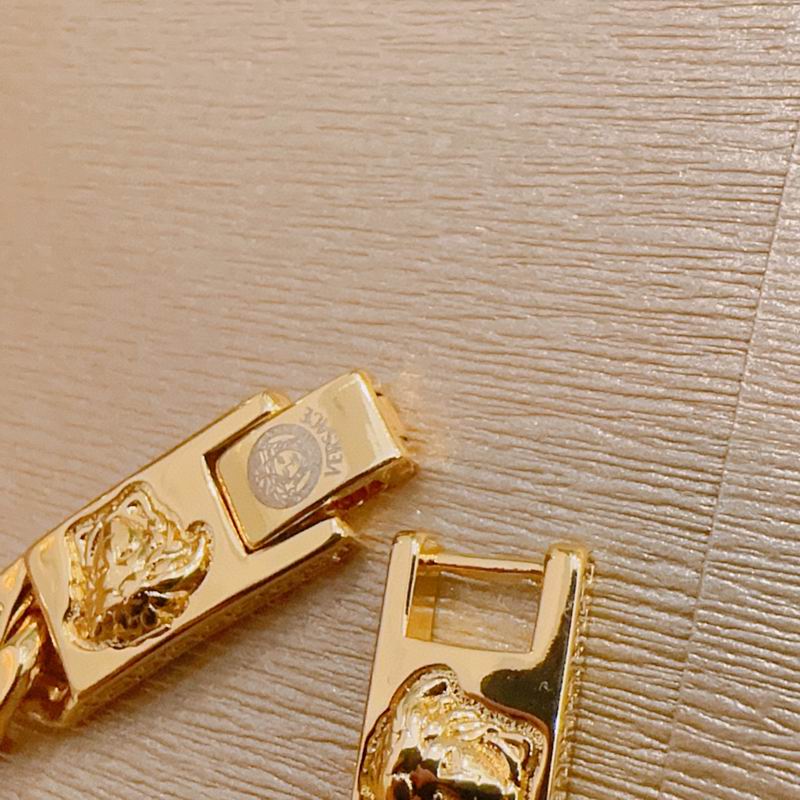 Versace bracelet lyx322 (2)