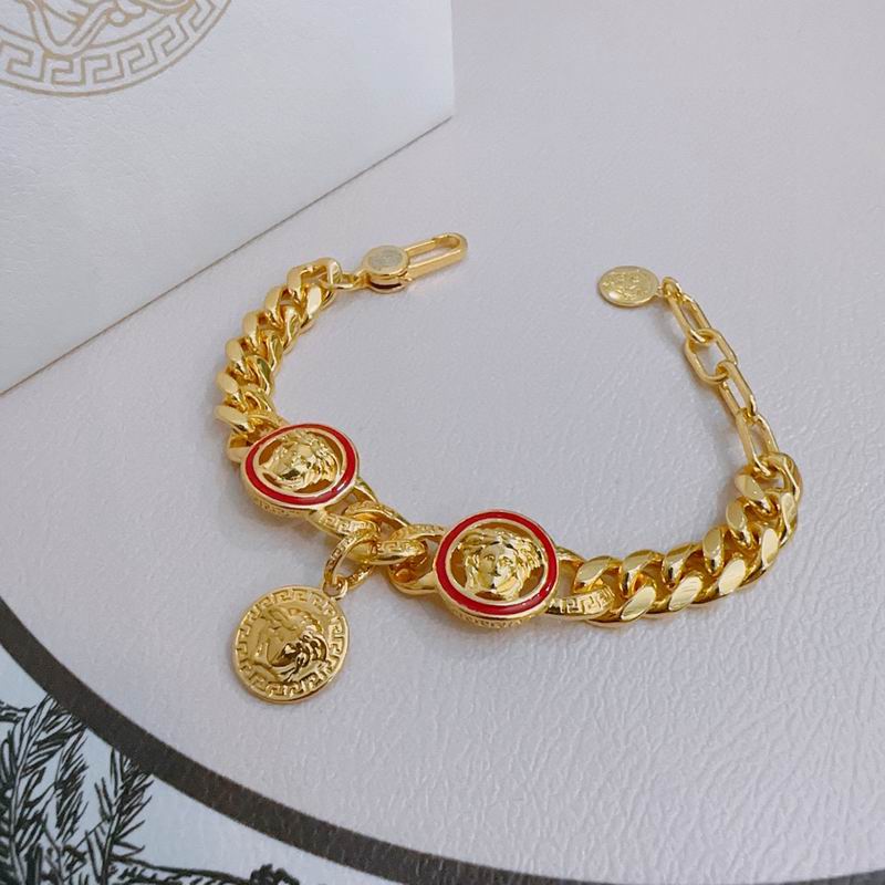 Versace bracelet lyx323 (7)