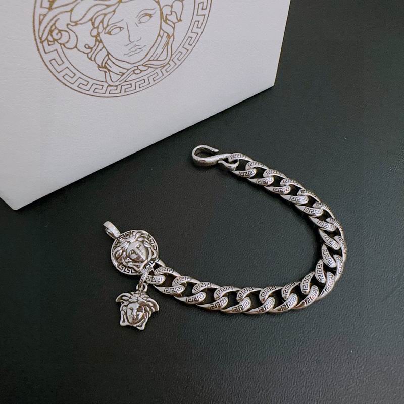 Versace bracelet lyx326 (1)