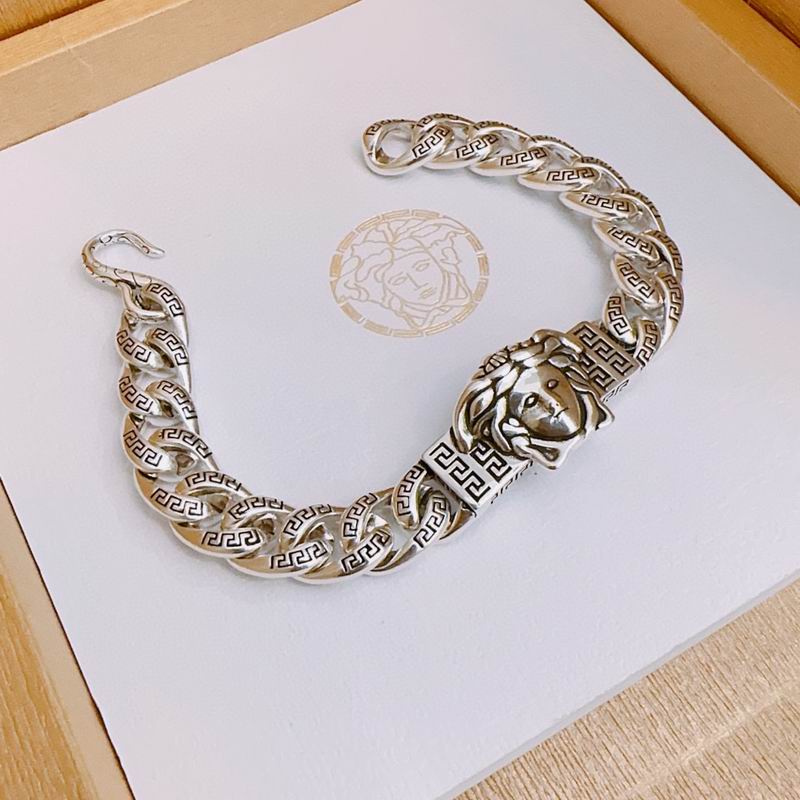 Versace bracelet lyx328 (6)