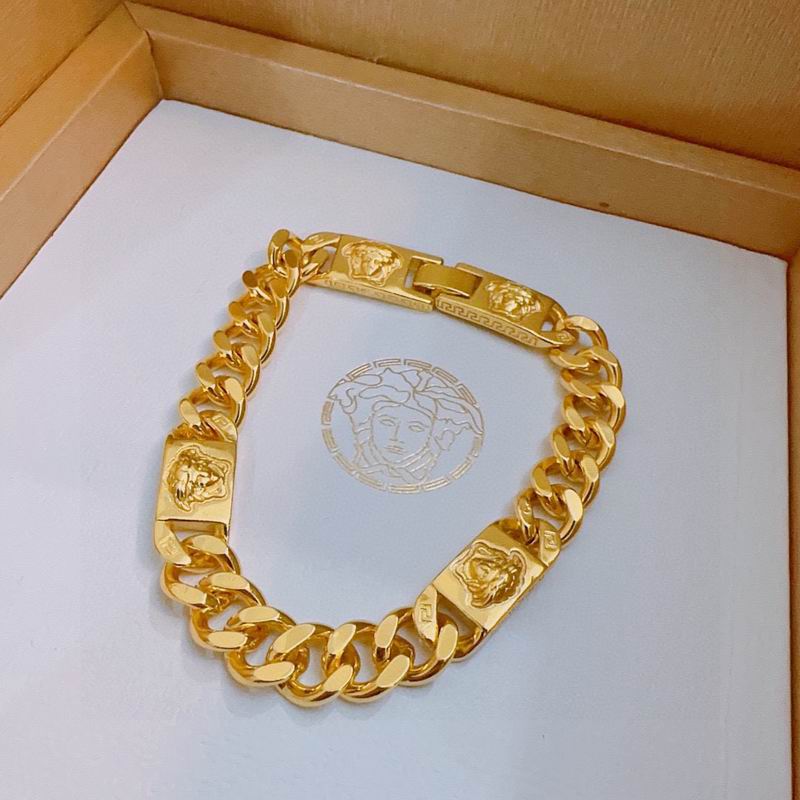 Versace bracelet lyx342 (6)