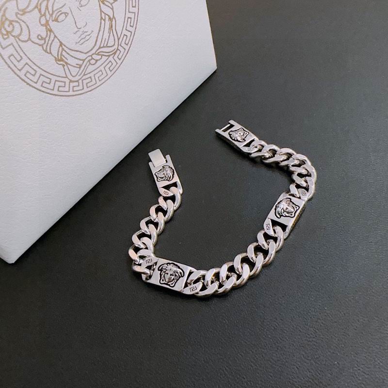 Versace bracelet lyx345 (5)