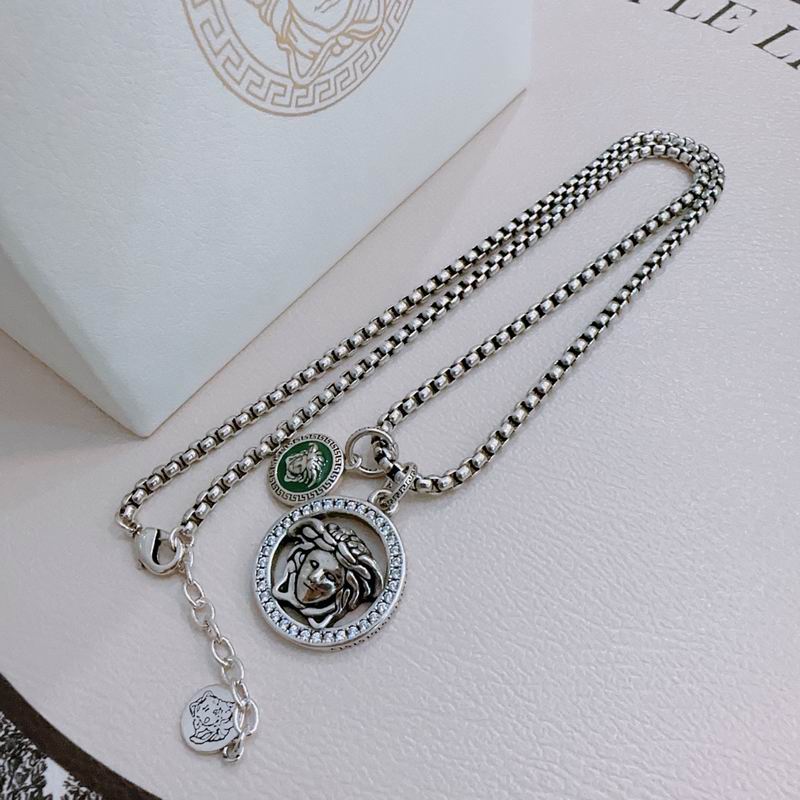 Versace necklace lyx194 (3)