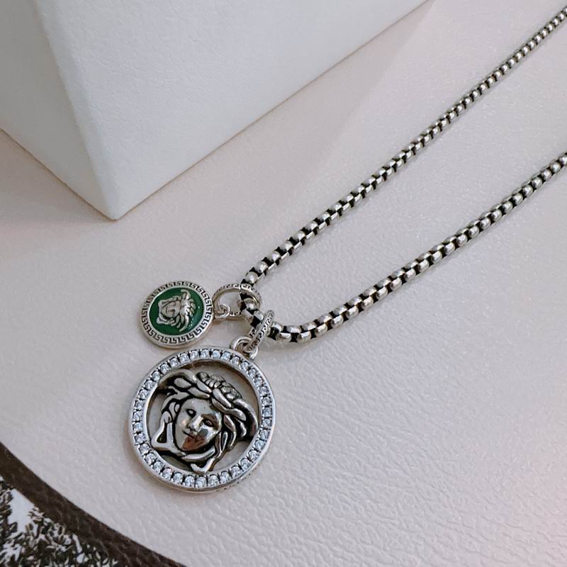 Versace necklace lyx194 (5)