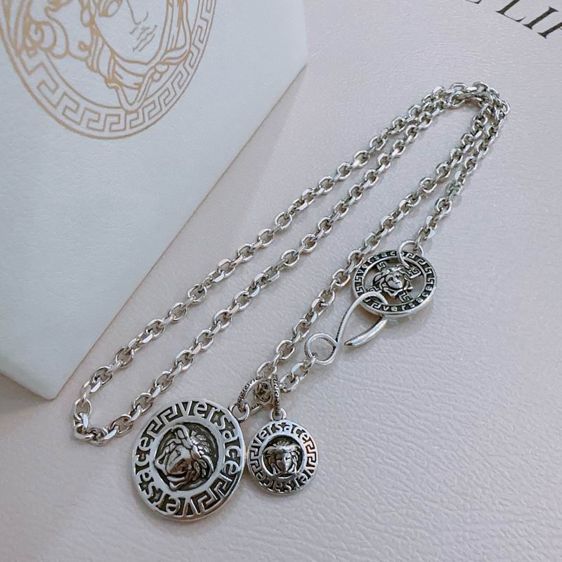 Versace necklace lyx195 (1)