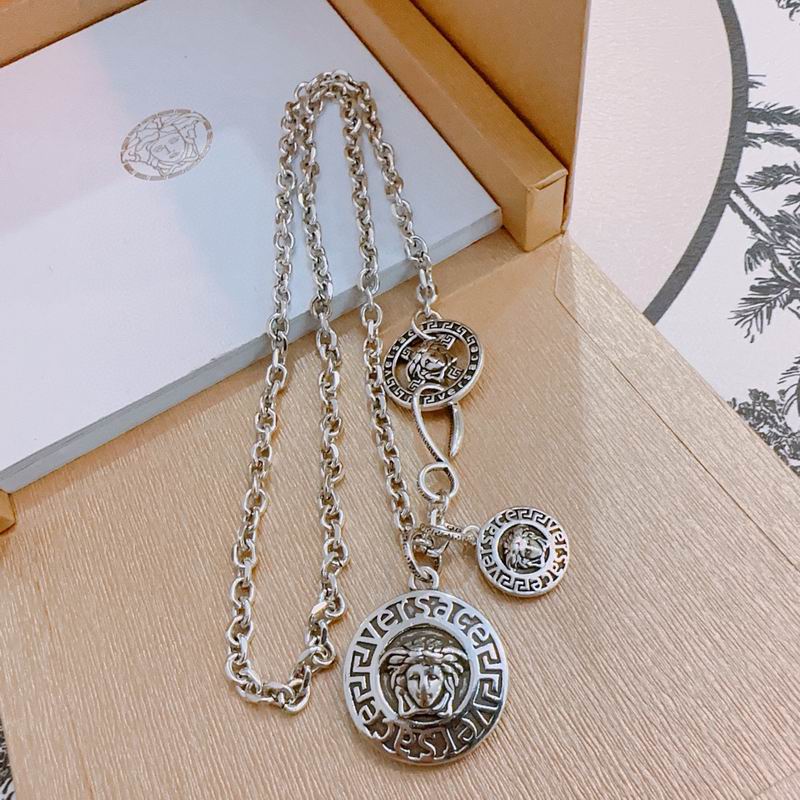 Versace necklace lyx195 (2)