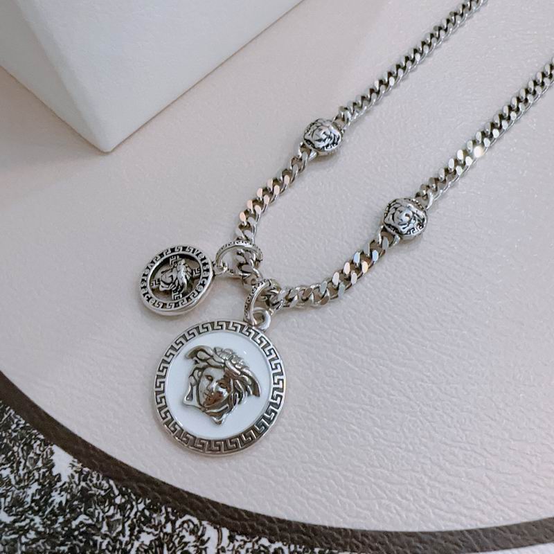 Versace necklace lyx196 (3)