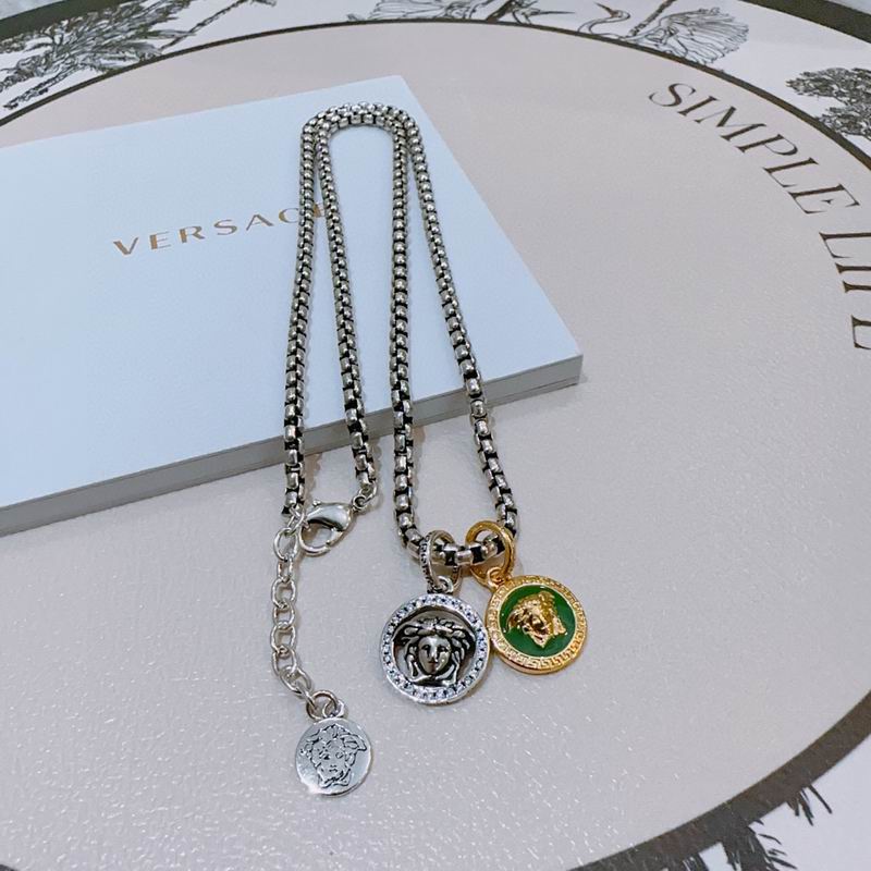 Versace necklace lyx199 (1)