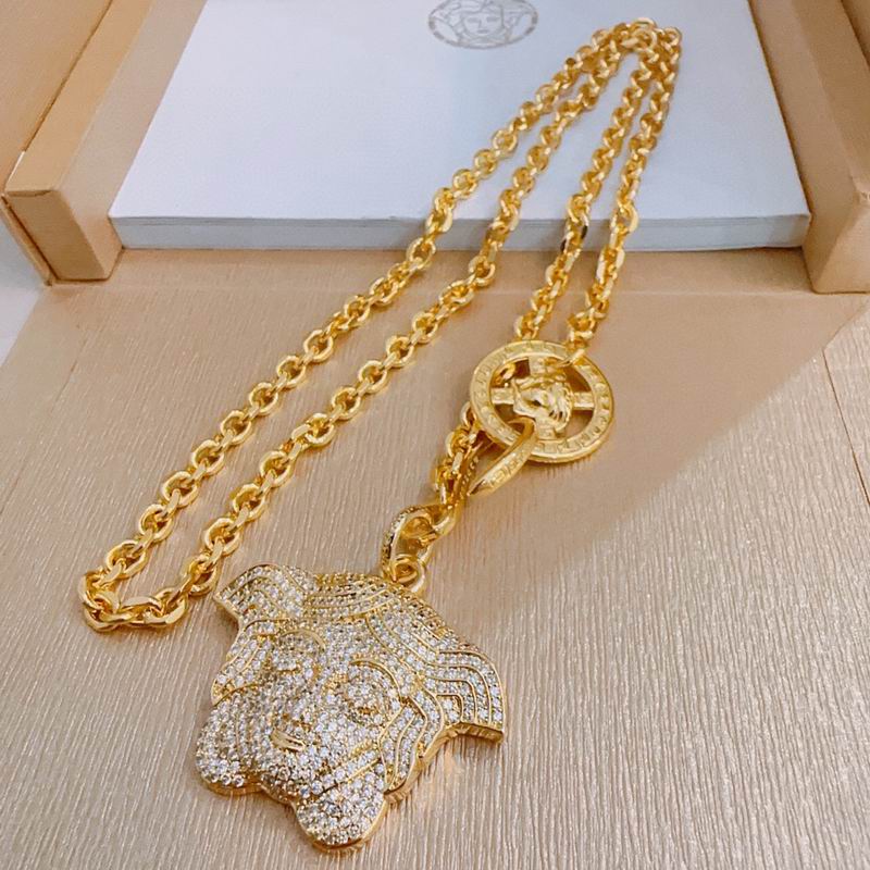 Versace necklace lyx200 (3)