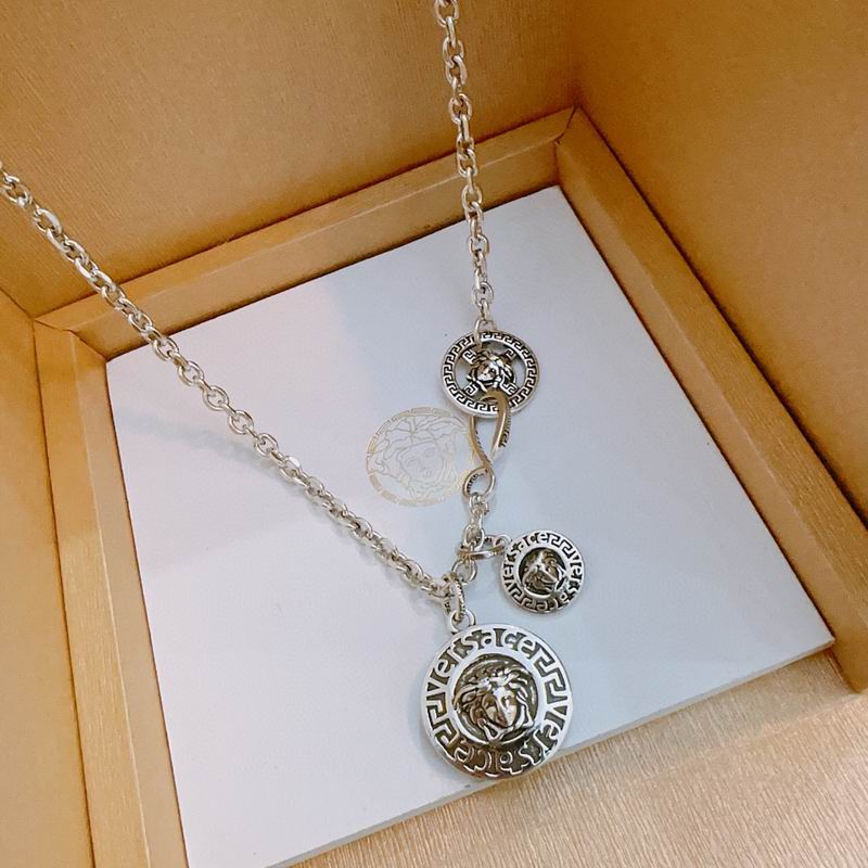 Versace necklace lyx208 (5)