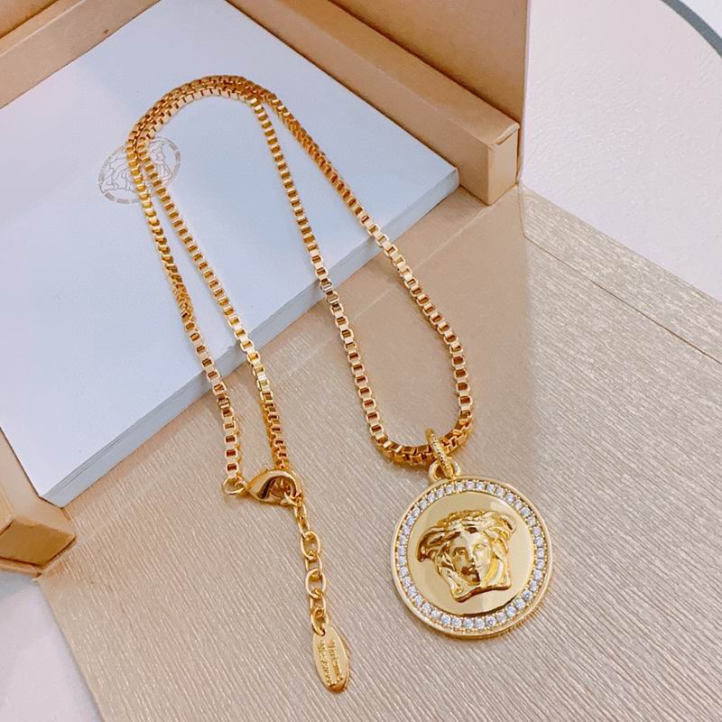 Versace necklace lyx213 (1)