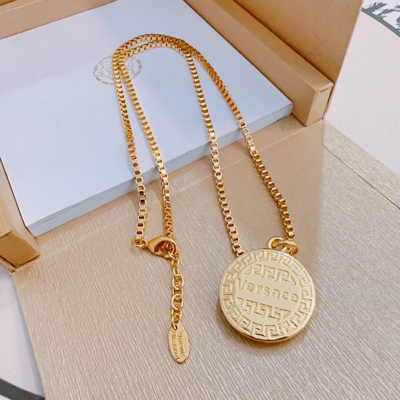 Versace necklace lyx213 (2)