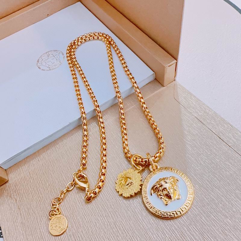 Versace necklace lyx214 (3)
