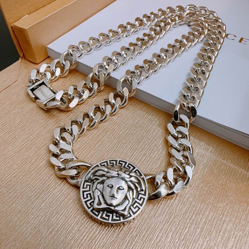Versace necklace lyx218 (3)