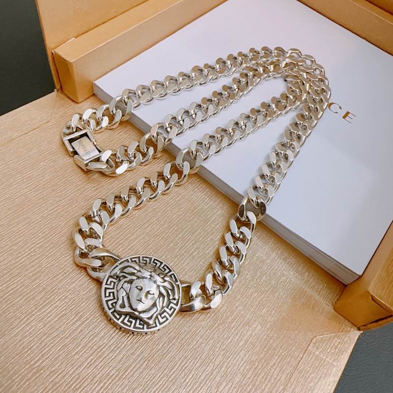 Versace necklace lyx218 (5)