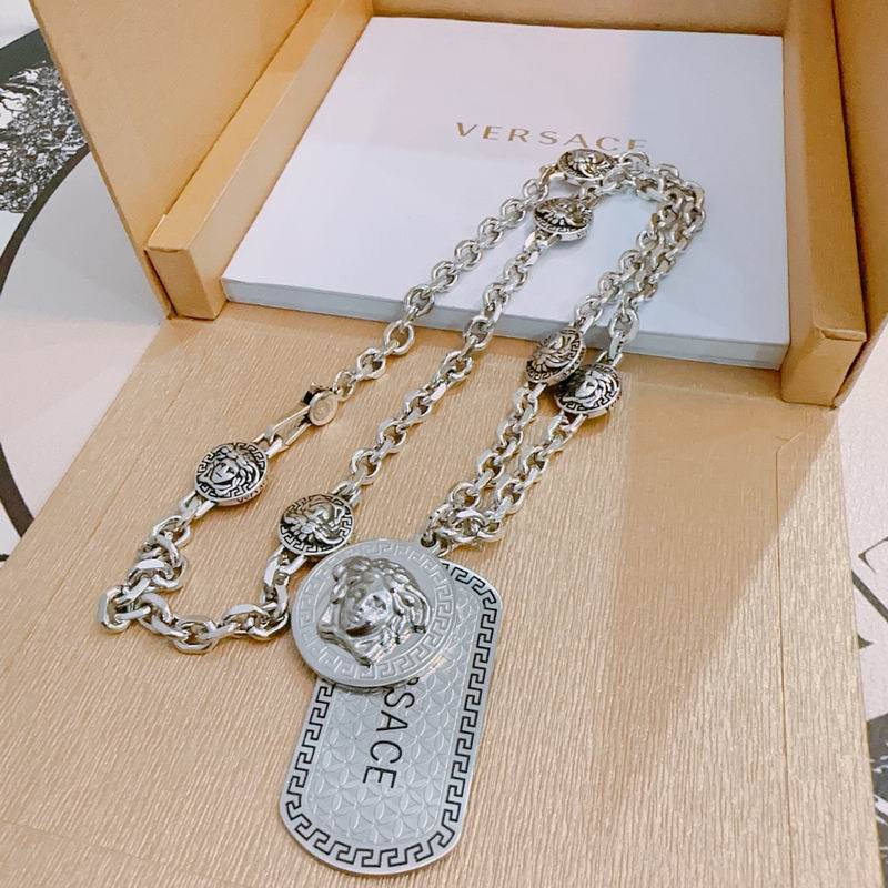 Versace necklace lyx219 (3)