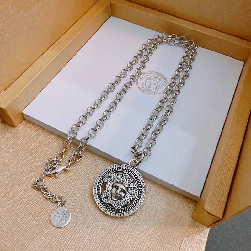 Versace necklace lyx241 (1)