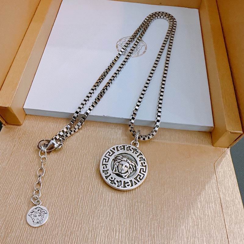 Versace necklace lyx243 (3)