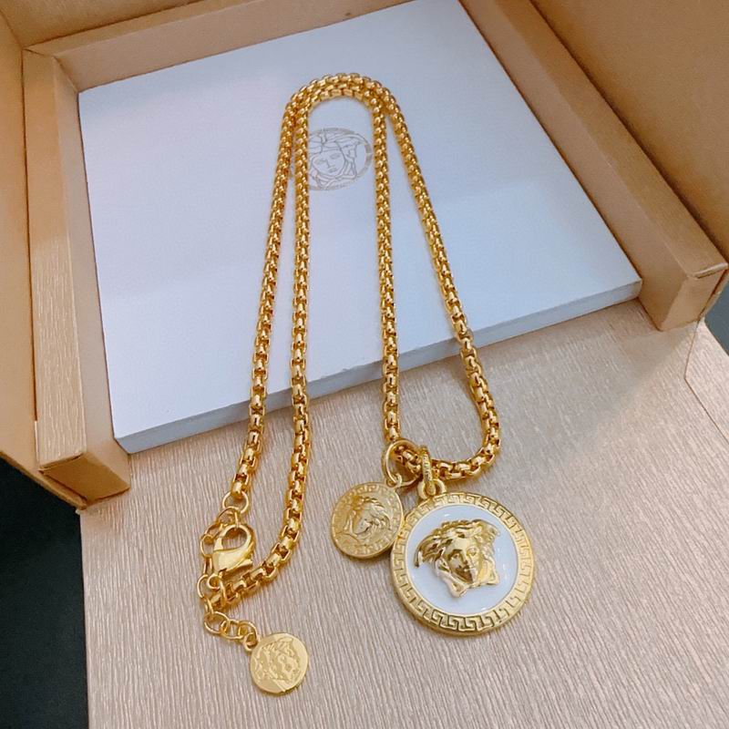 Versace necklace lyx247 (4)