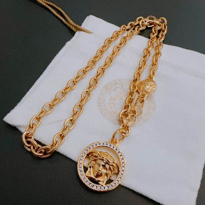 Versace necklace lyx250 (6)