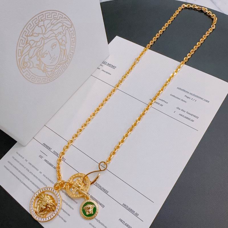 Versace necklace lyx255 (1)