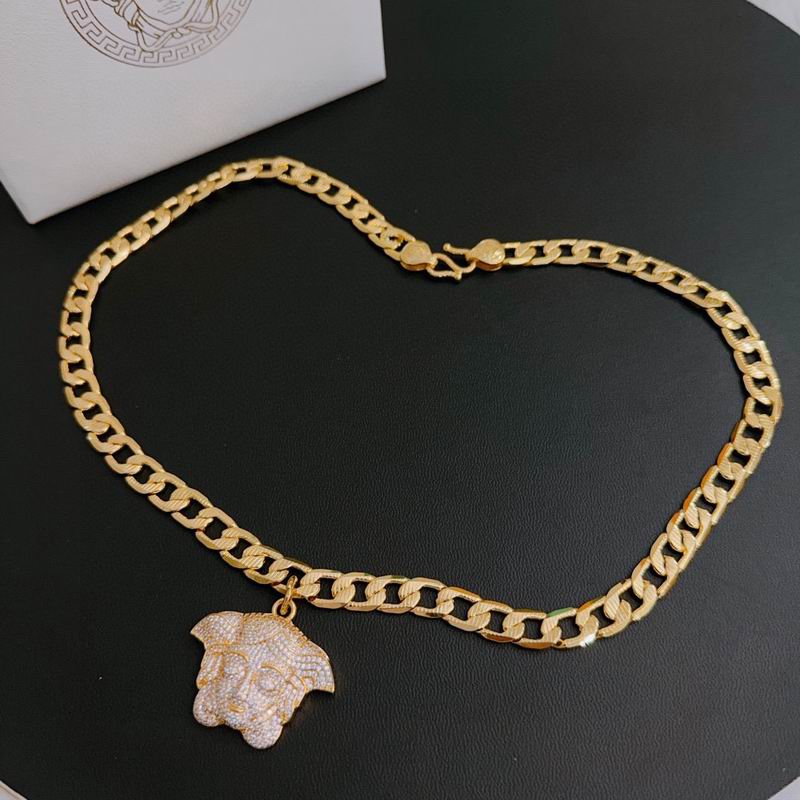 Versace necklace lyx258 (3)