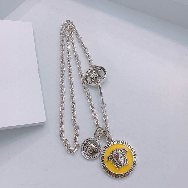 Versace necklace lyx261 (2)