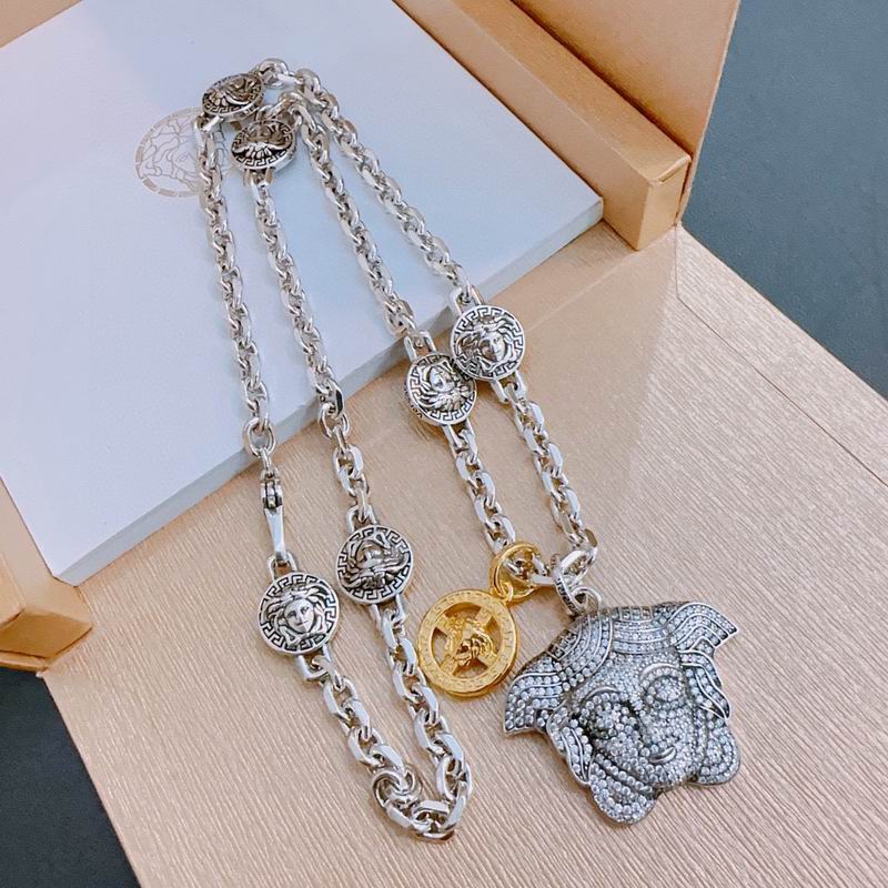 Versace necklace lyx262 (2)