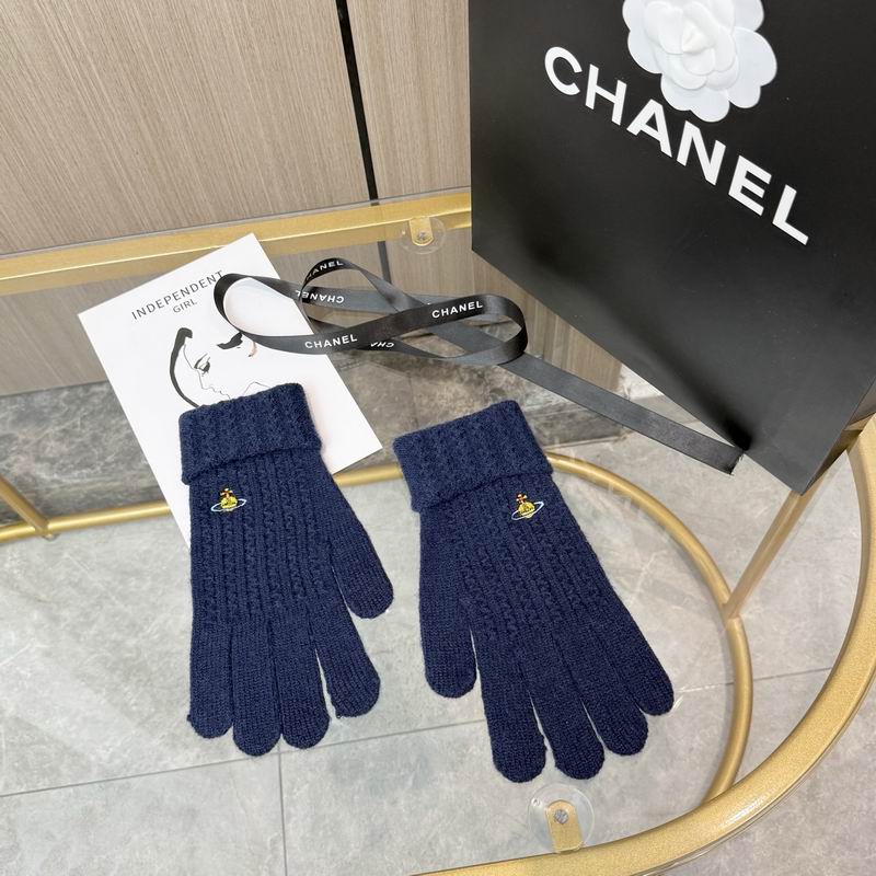 Vivienne Westwood gloves 35 (33)