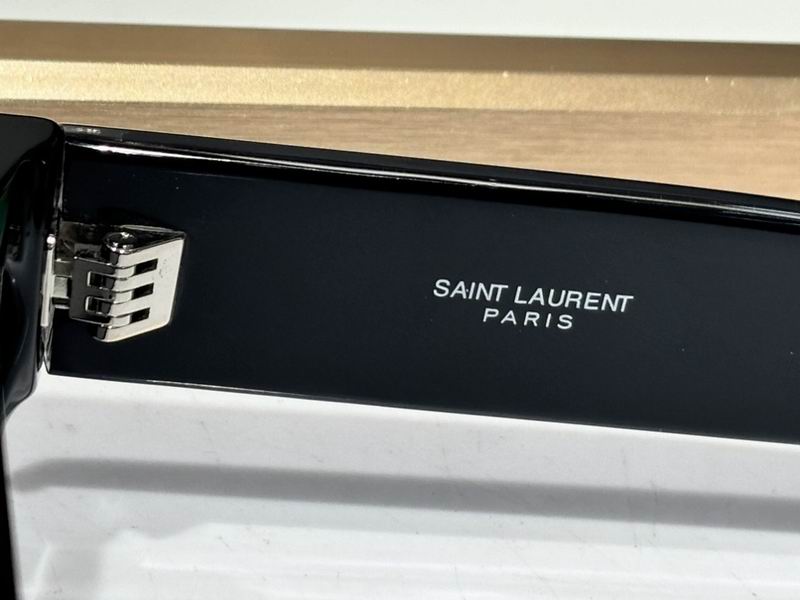 YSL Glasses smr (120)