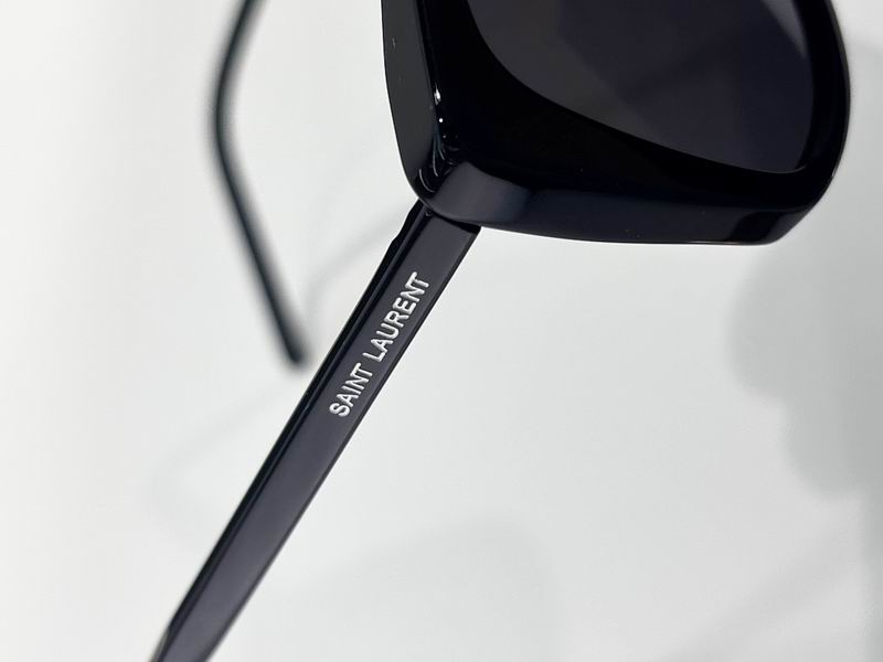 YSL Glasses smr (218)