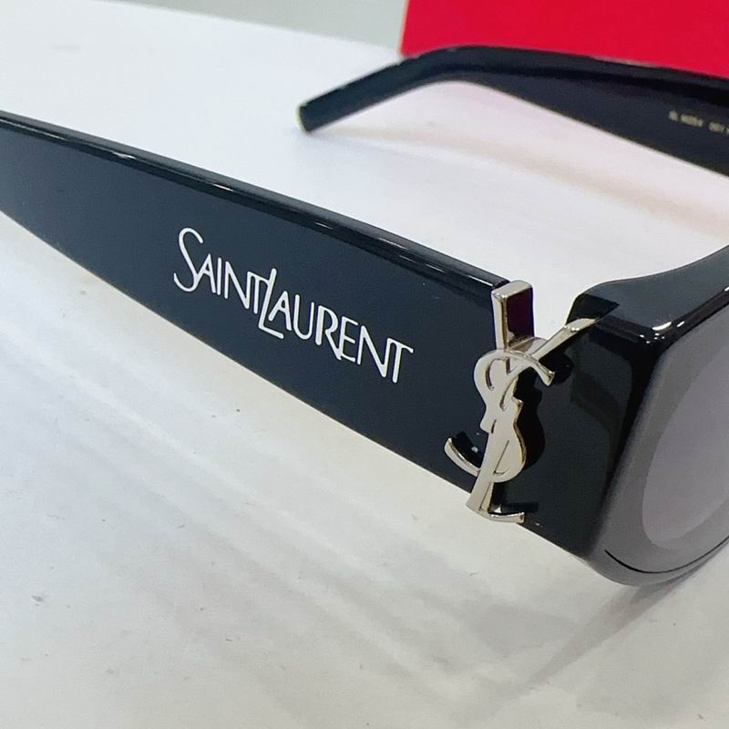 YSL Glasses smr (260)