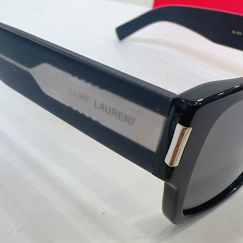 YSL Glasses smr (270)